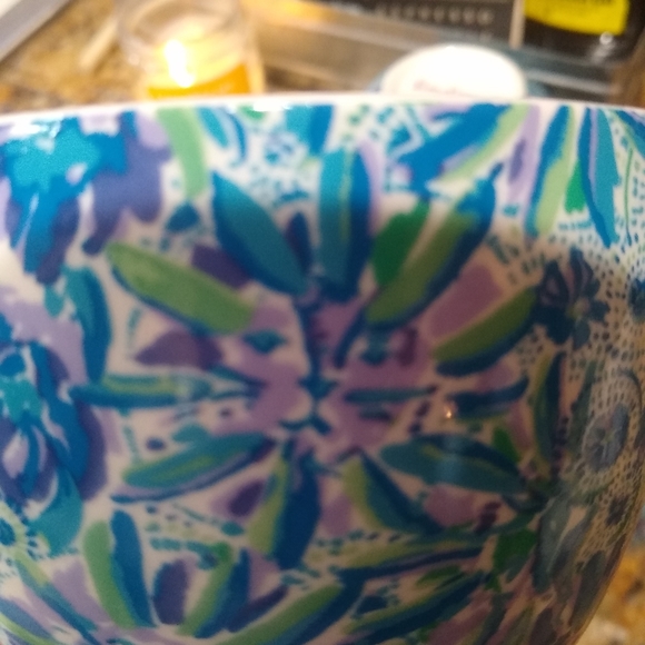 Lilly Pulitzer, big coffee or latte cups, 12 oz, Lion Around - Picture 5 of 7